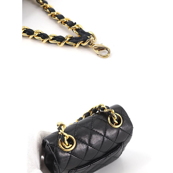 Chanel Mini Matelasse Chain Pouch Leather Black Gold Metal Fittings - Picture 7 of 8